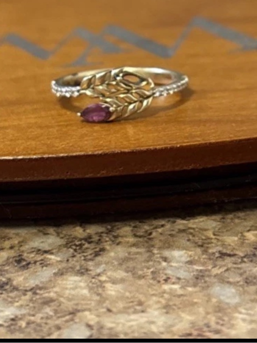 Enchanted Disney Anna Marquise Rhodolite Garnet Diamond Wheat Ring 10K Gold READ